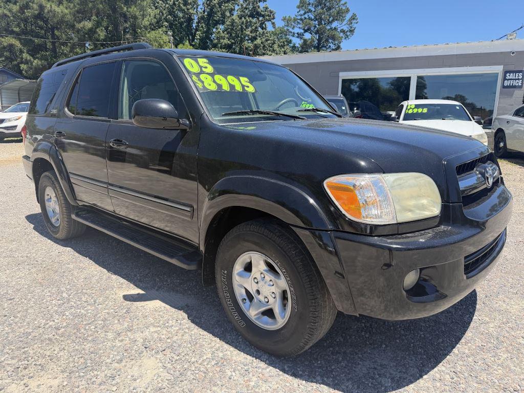 2005 Toyota Sequoia - $8,995