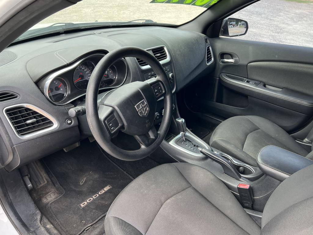 2014 Dodge Avenger - $6,995