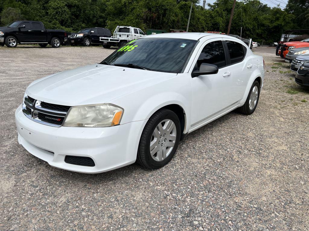 2014 Dodge Avenger - $6,995