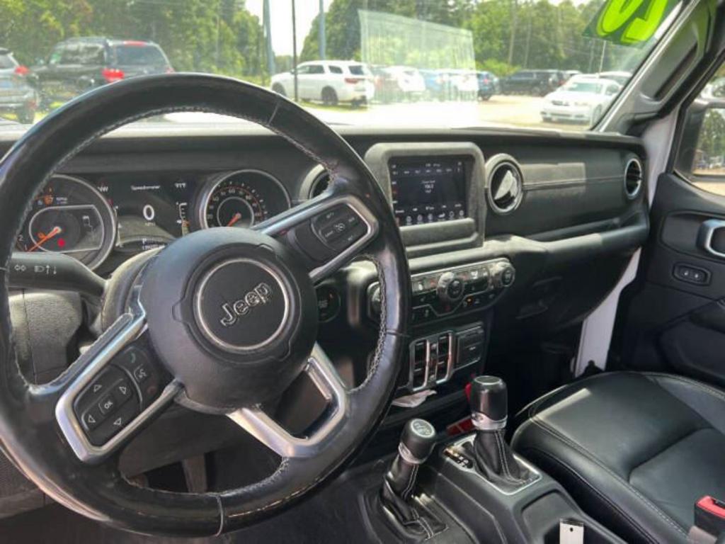 2020 Jeep Gladiator - $22,995