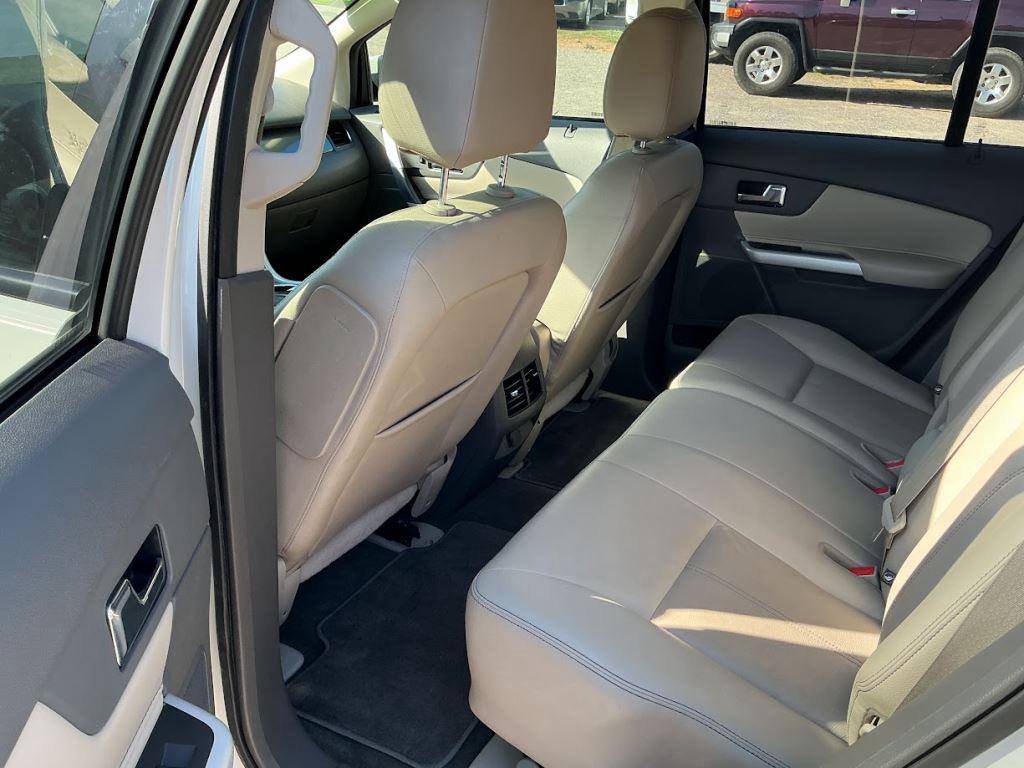 2013 Ford Edge - $5,995