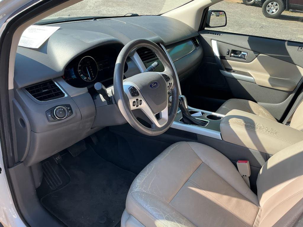 2013 Ford Edge - $5,995