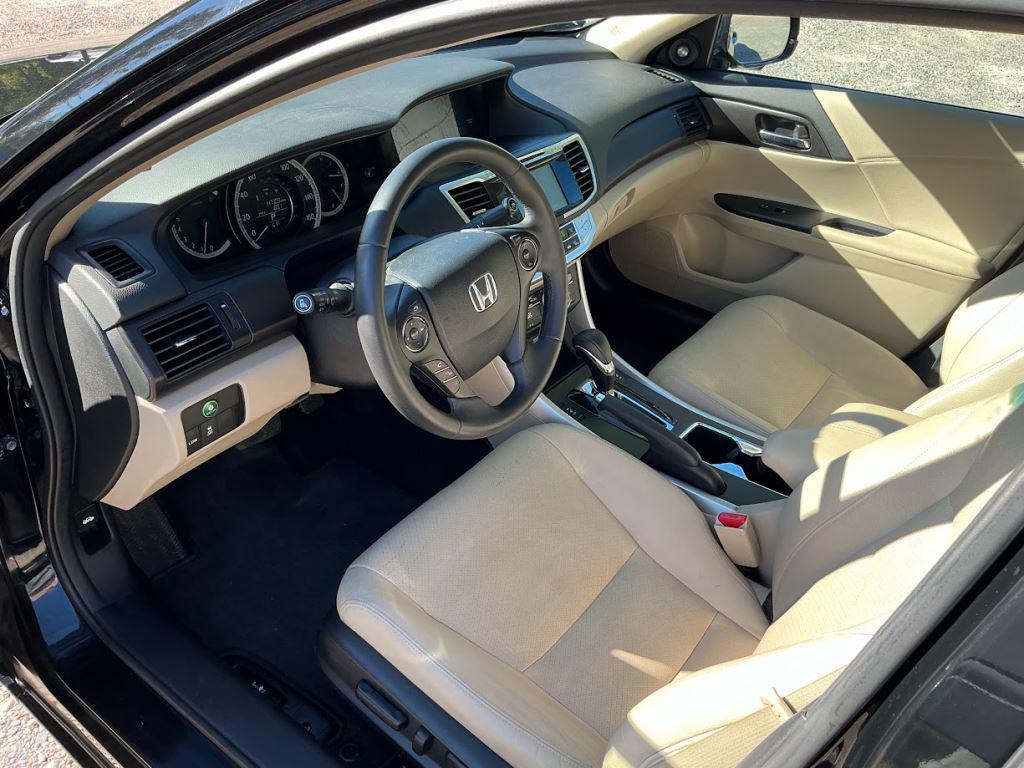 2015 Honda Accord - $10,995