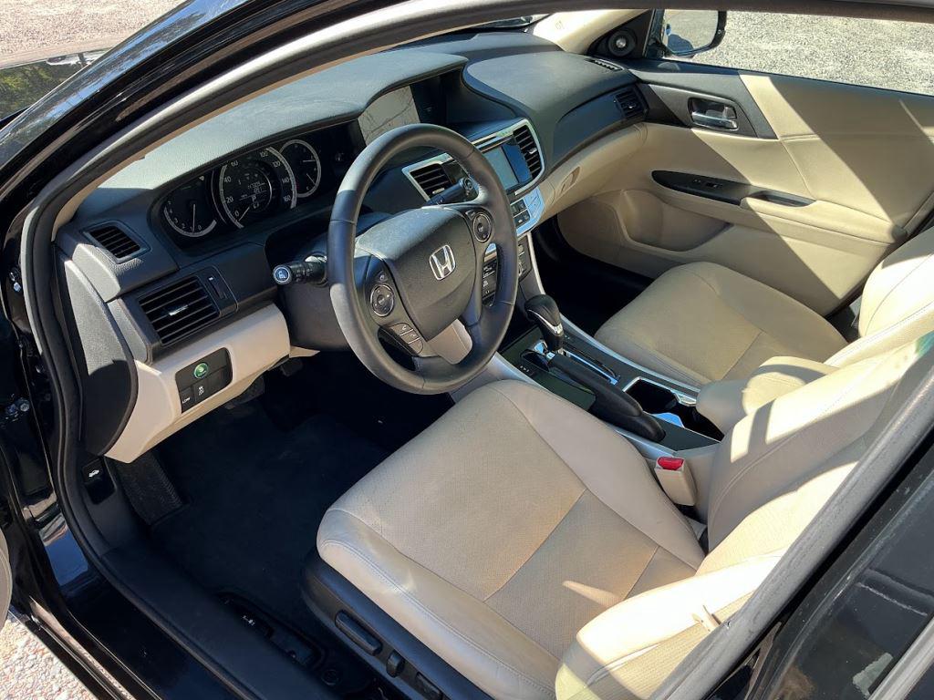 2015 Honda Accord - $10,995