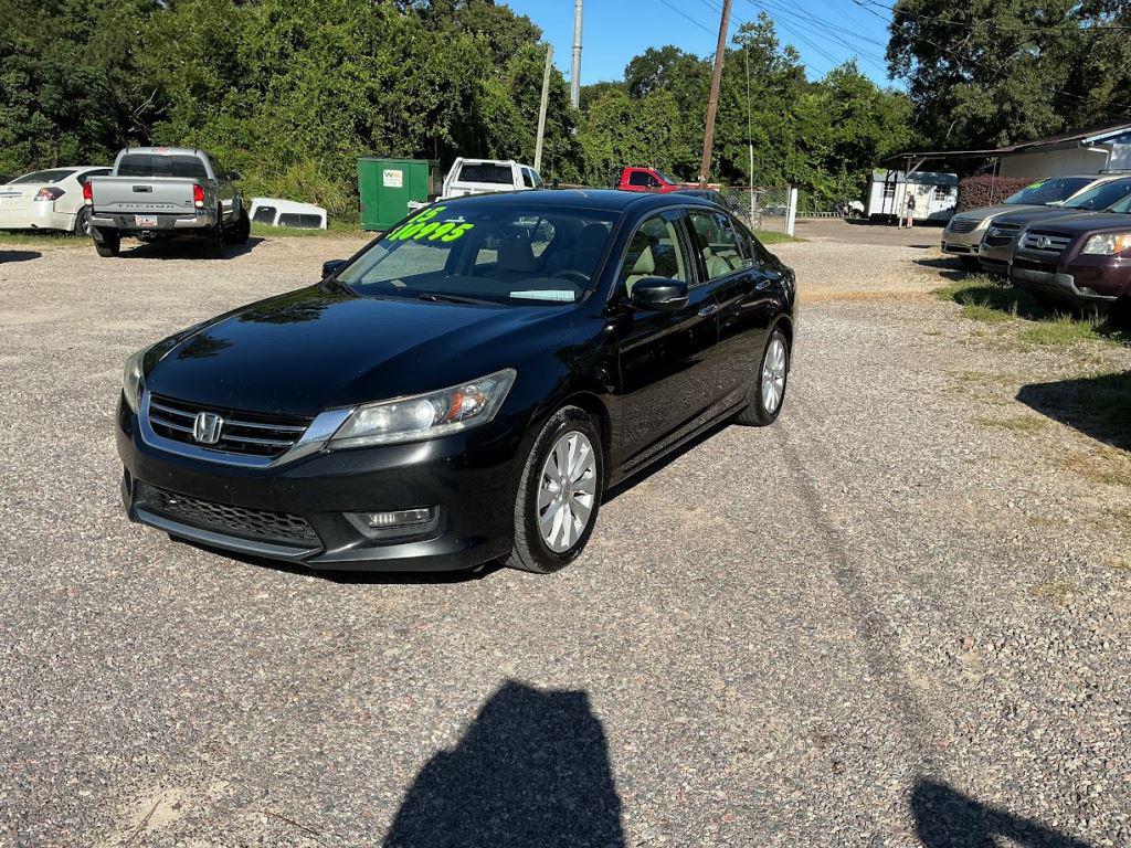 2015 Honda Accord - $10,995