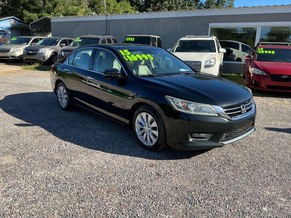 2015 Honda Accord - $10,995