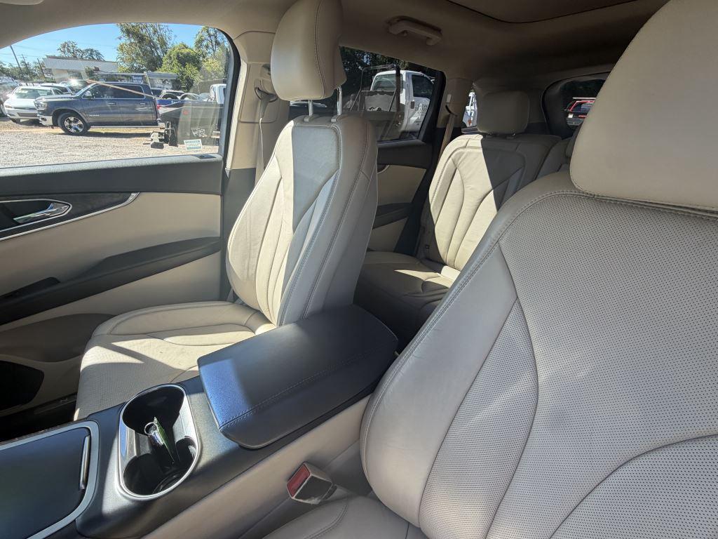 2016 Lincoln MKX - $9,995