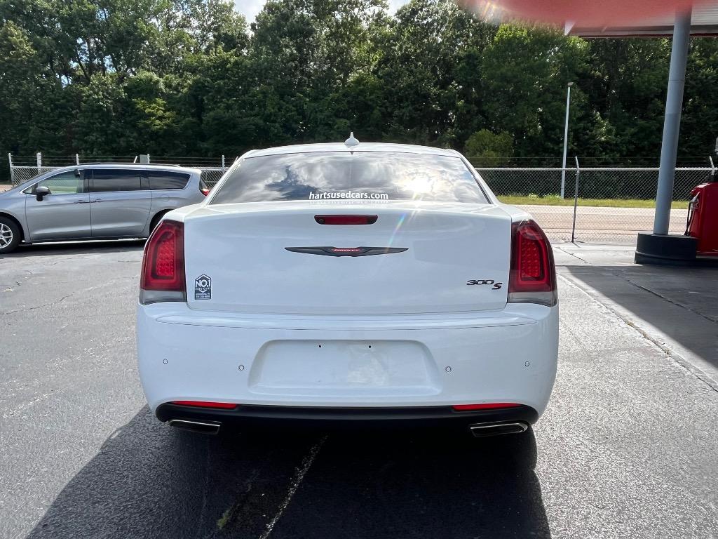 2021 Chrysler 300