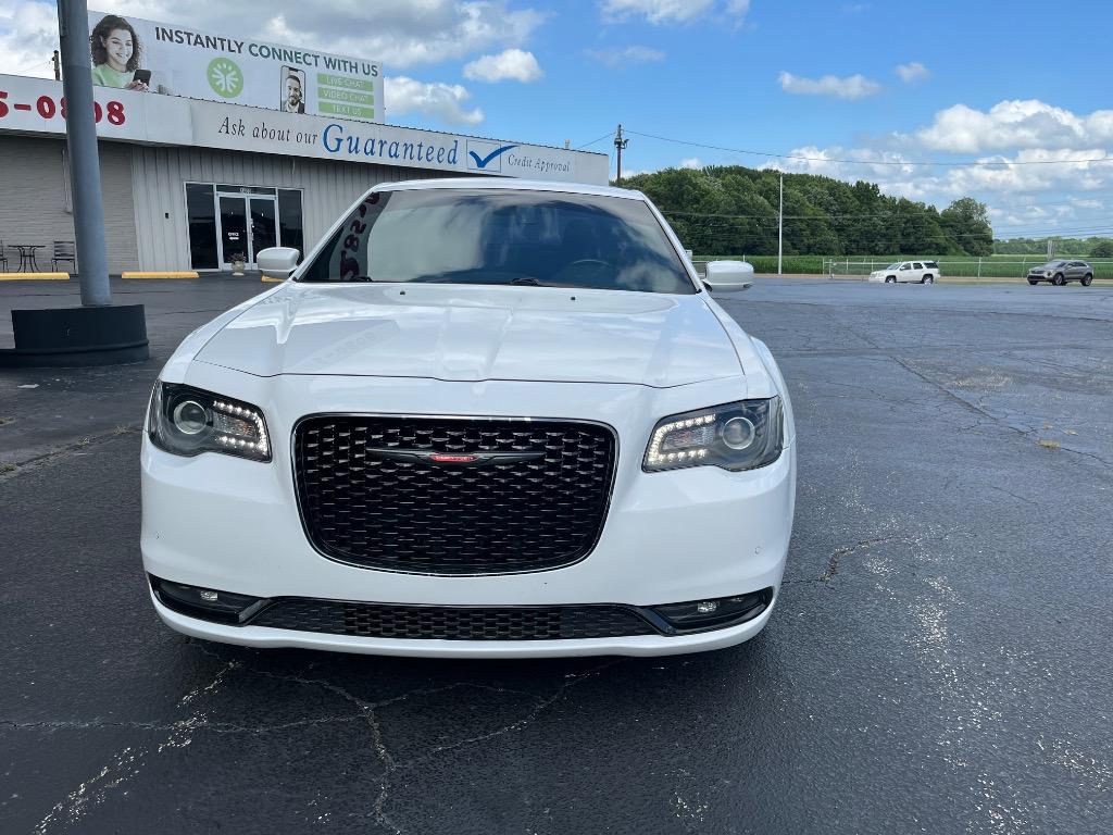 2021 Chrysler 300