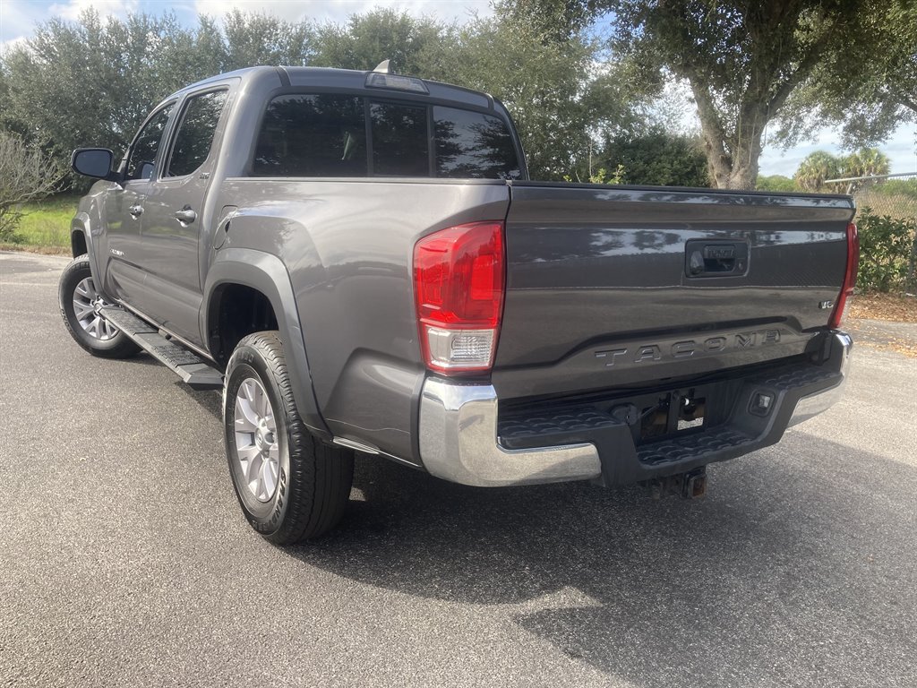 2017 Toyota Tacoma