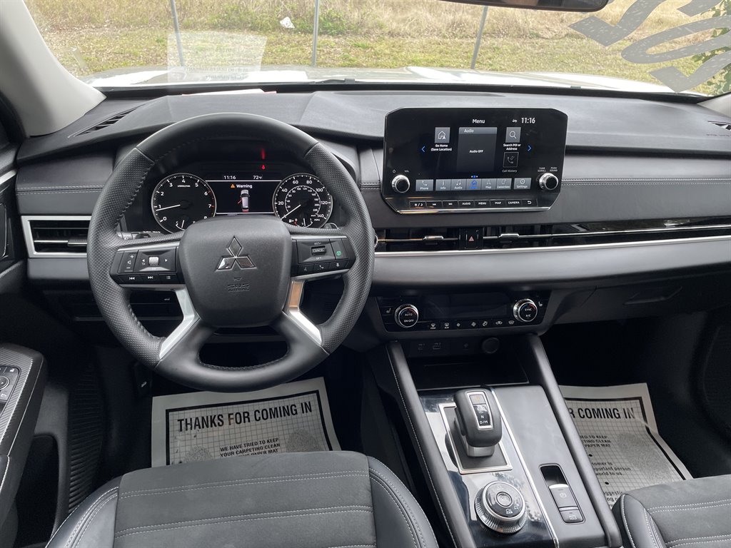 2024 Mitsubishi Outlander