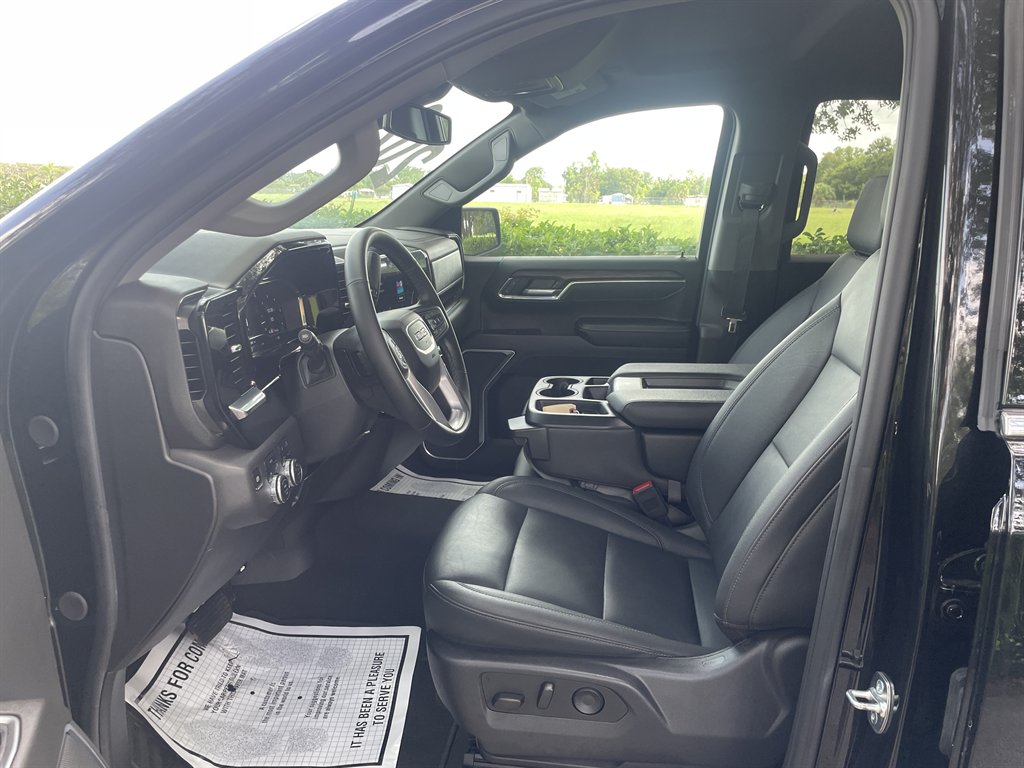 2025 GMC Sierra 1500