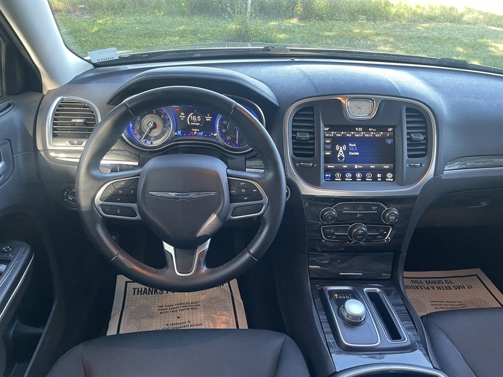 2018 Chrysler 300