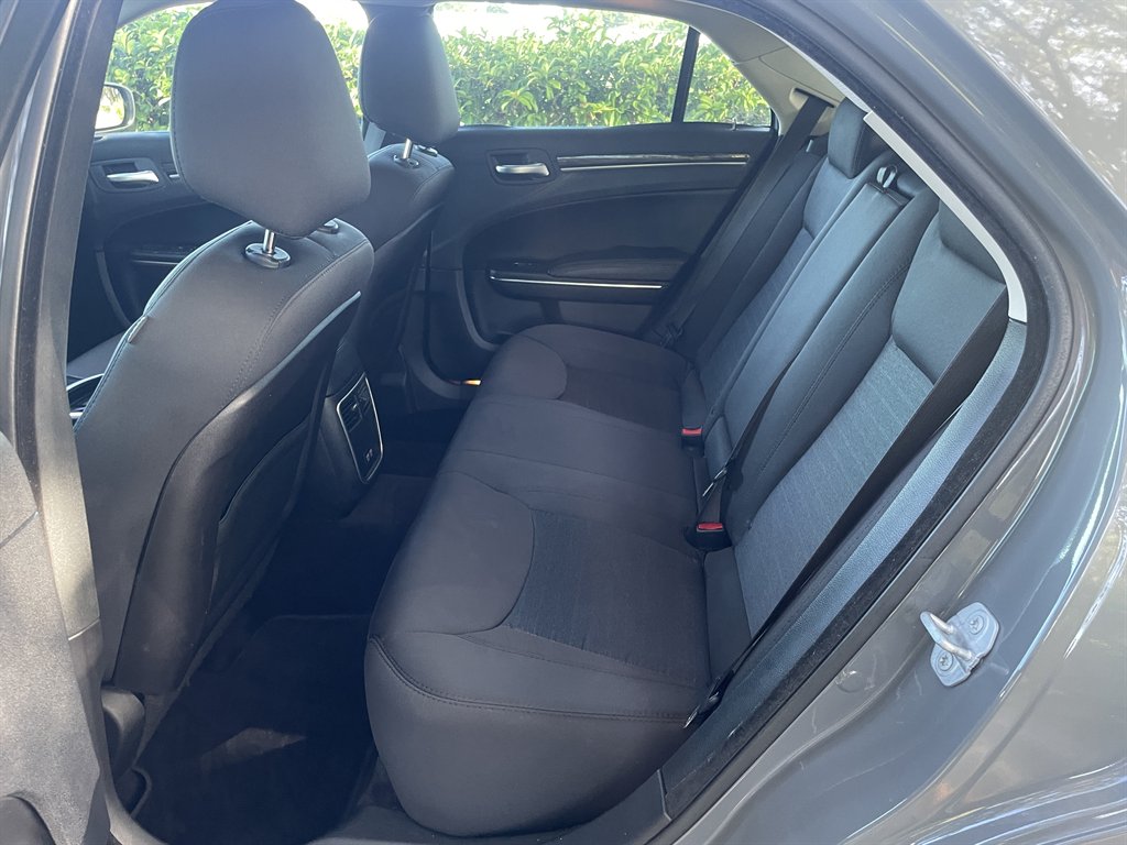 2018 Chrysler 300