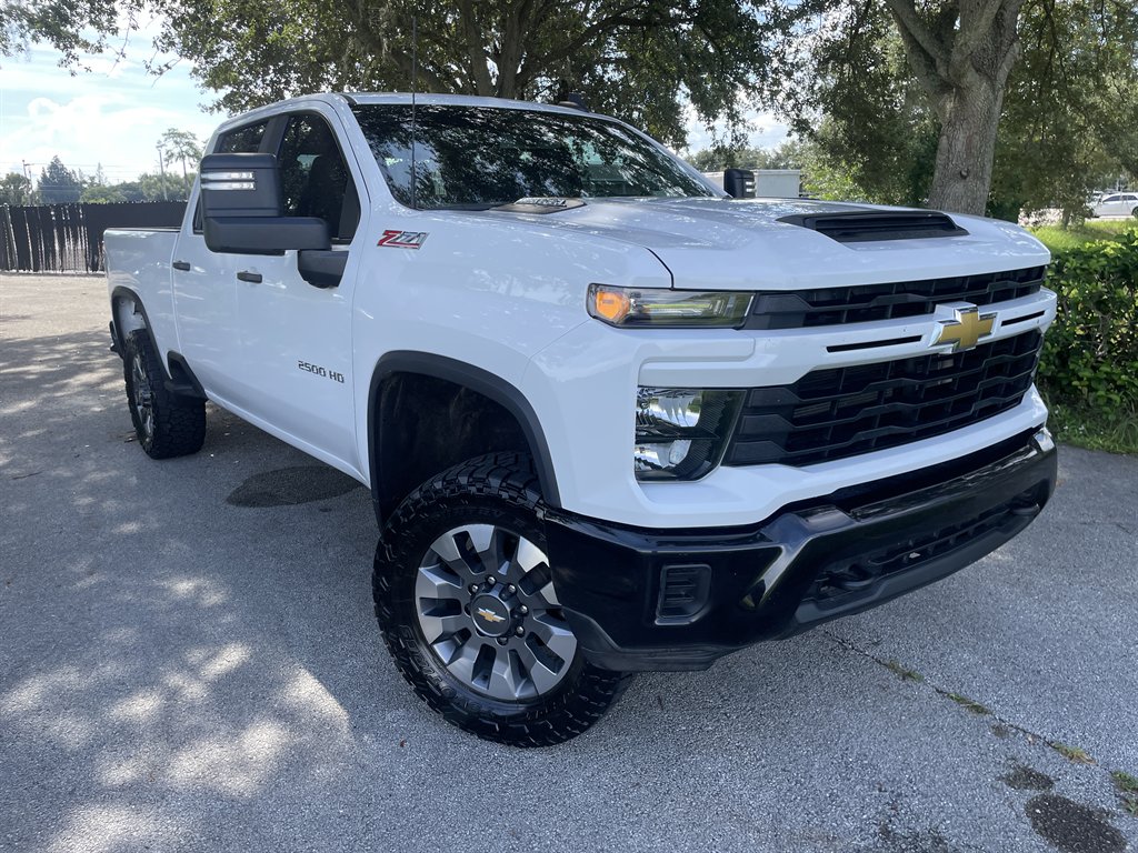 2024 Chevrolet Silverado Hd