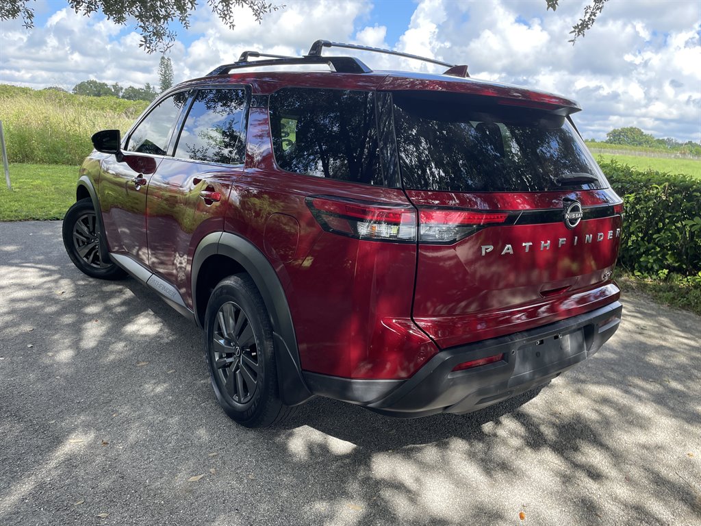2022 Nissan Pathfinder