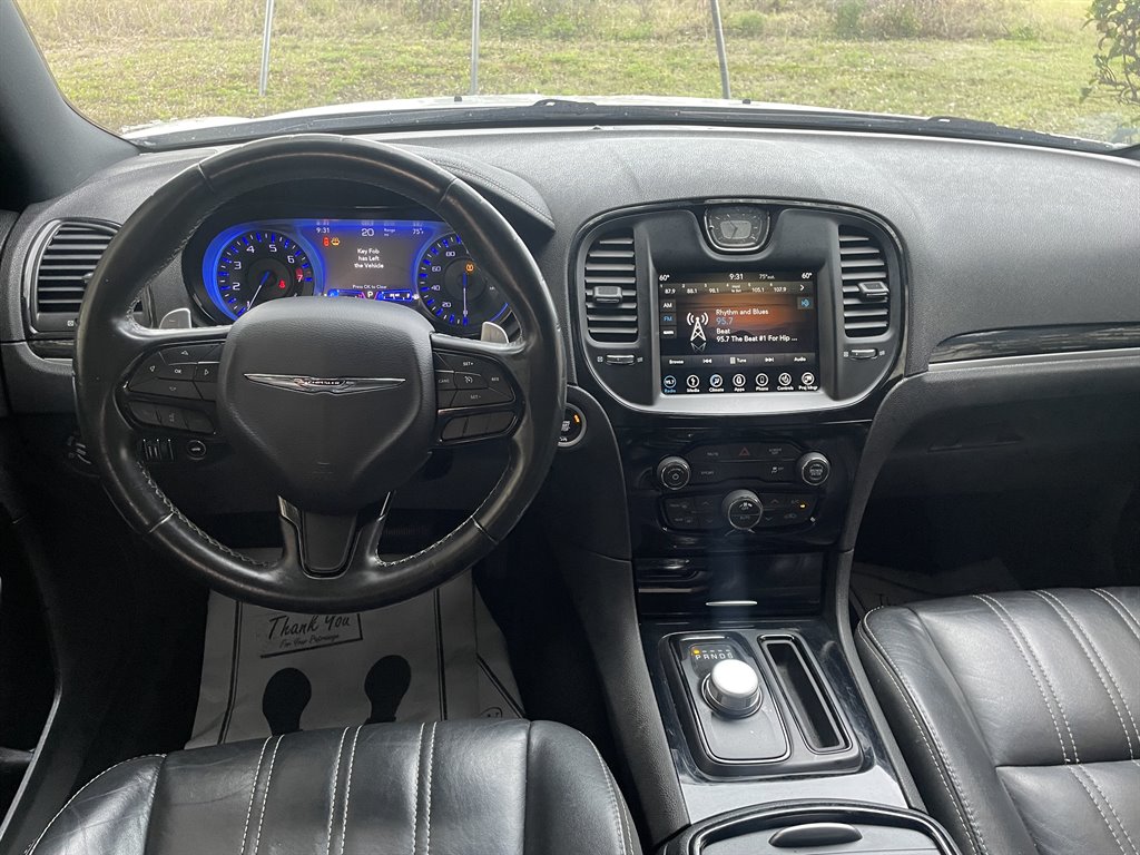 2019 Chrysler 300