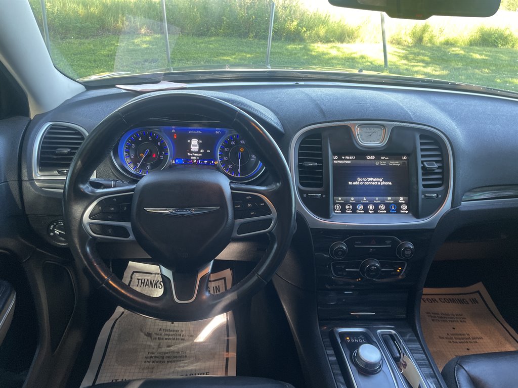 2019 Chrysler 300