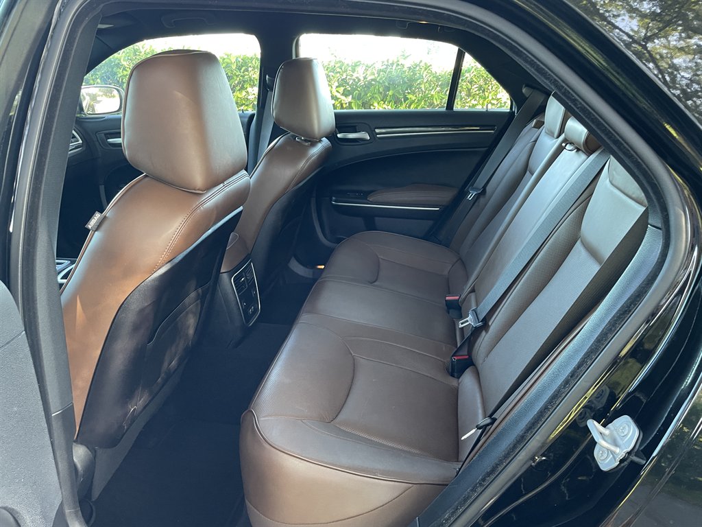 2019 Chrysler 300