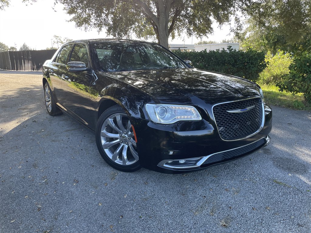 2019 Chrysler 300