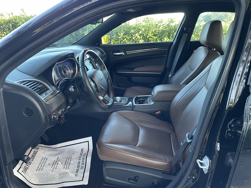 2019 Chrysler 300