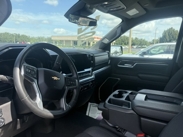 2025 Chevrolet Silverado