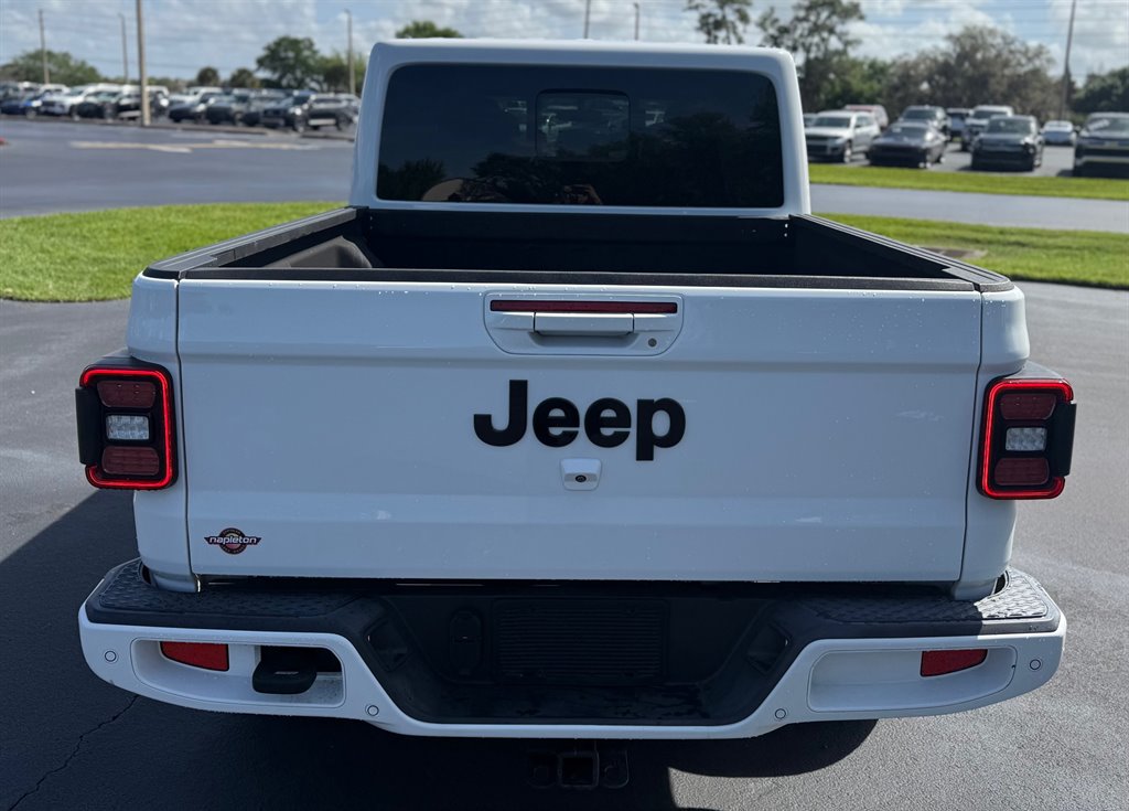 2021 Jeep Gladiator