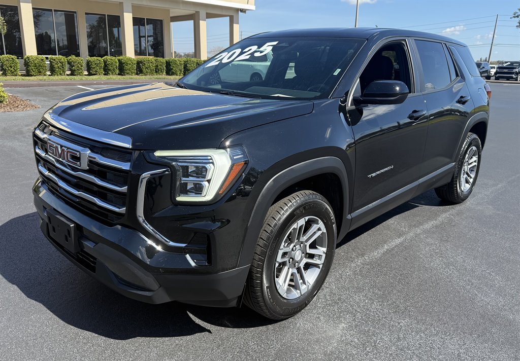 2025 GMC Terrain
