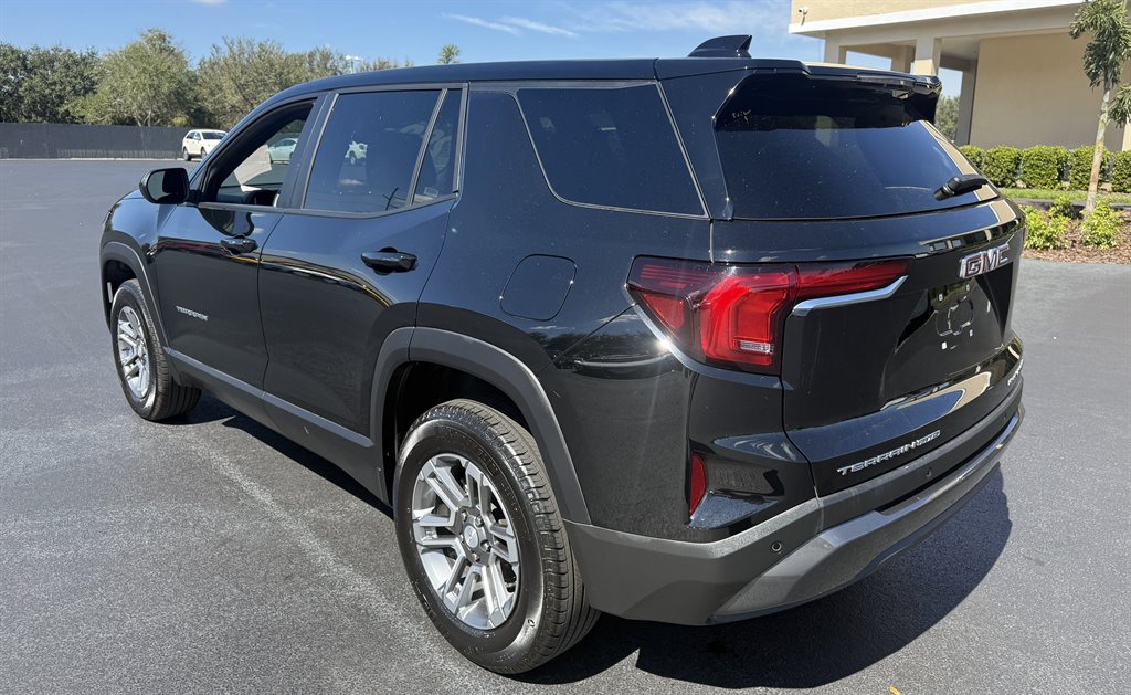 2025 GMC Terrain