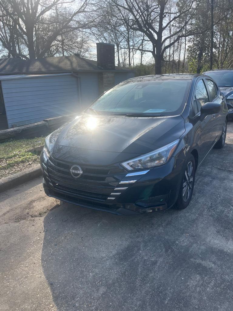 2025 Nissan Versa - $21,500