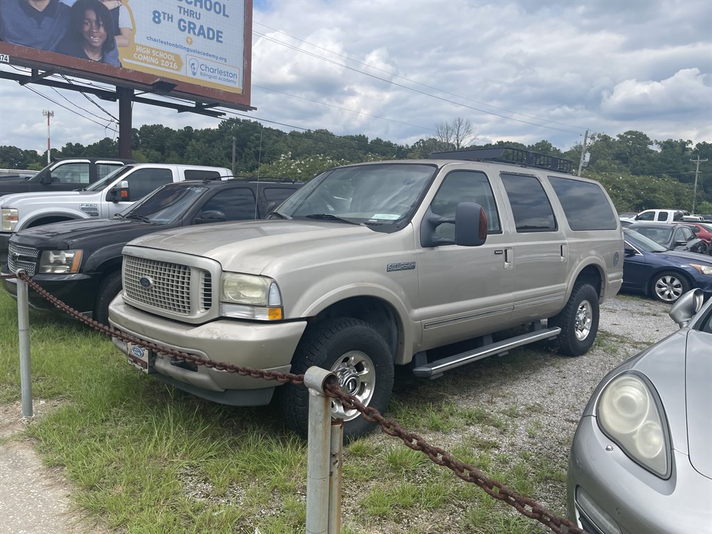 2004 Ford Excursion Limited photo