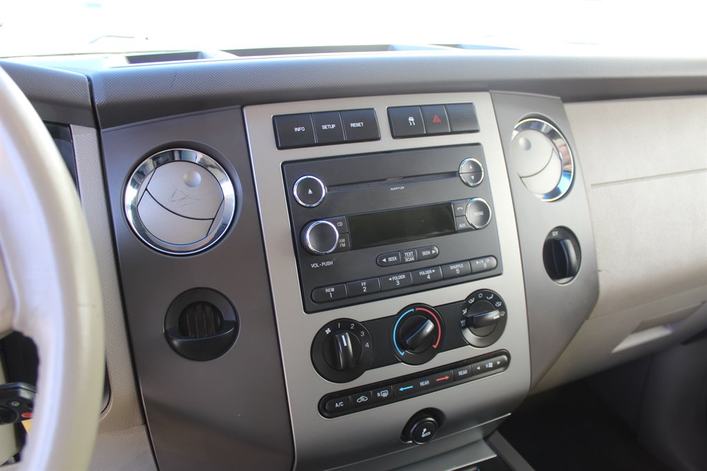 2011 Ford Expedition - $8,000