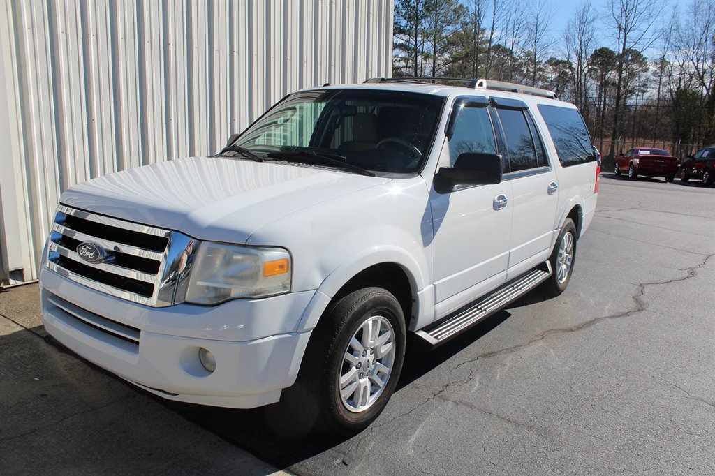 2011 Ford Expedition - $8,000