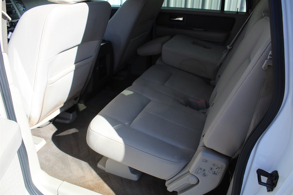 2011 Ford Expedition - $8,000