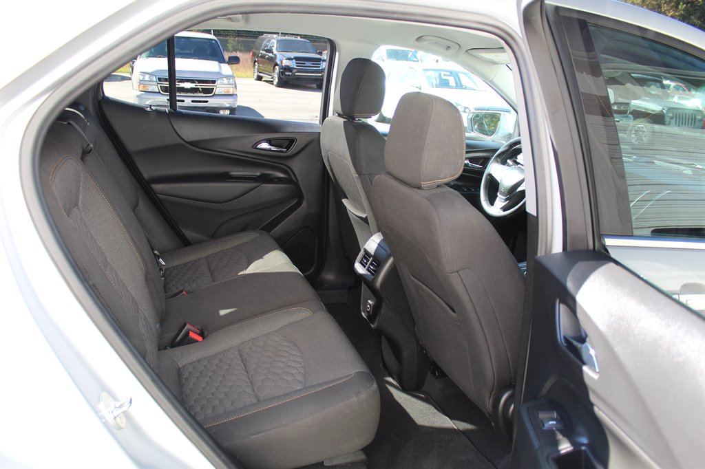 2020 Chevrolet Equinox LT photo