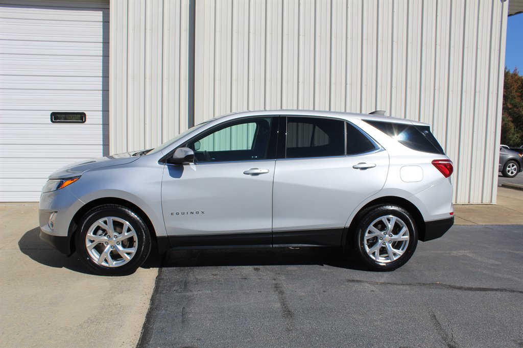 2020 Chevrolet Equinox LT photo