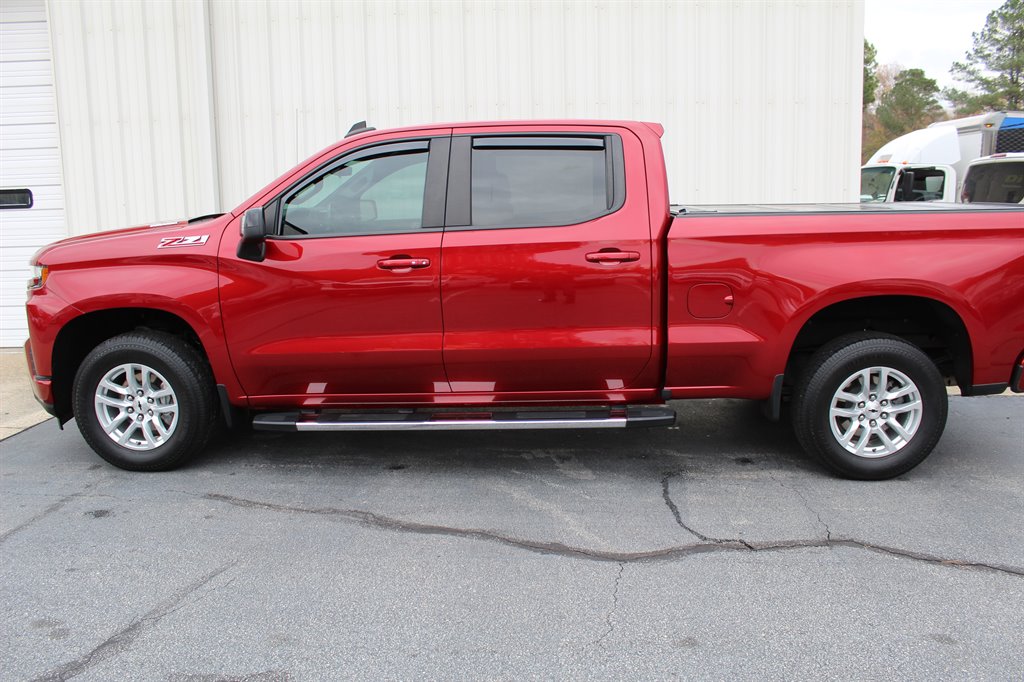 2021 Chevrolet Silverado 1500 RST photo