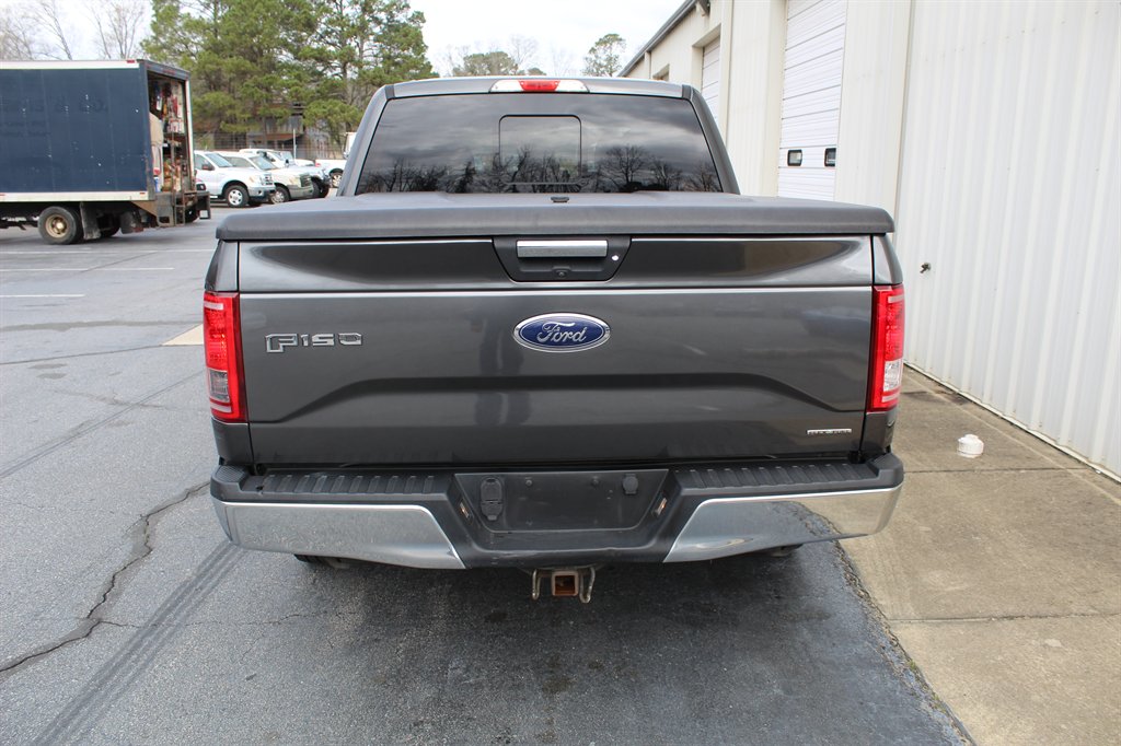 2016 Ford F150 XLT photo