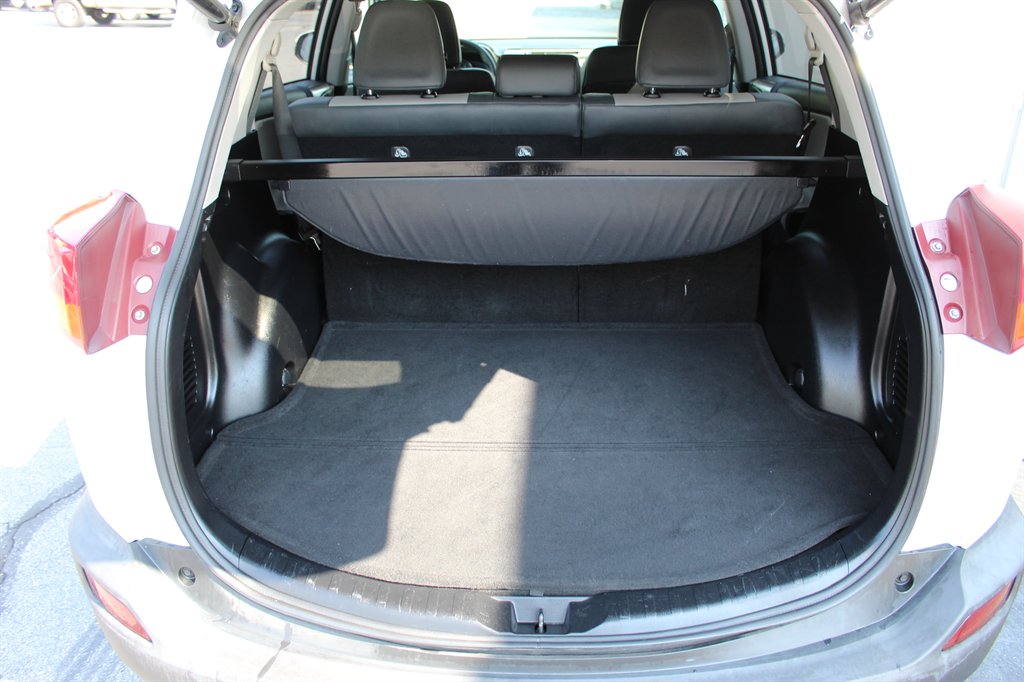 2014 Toyota RAV4 Limited photo