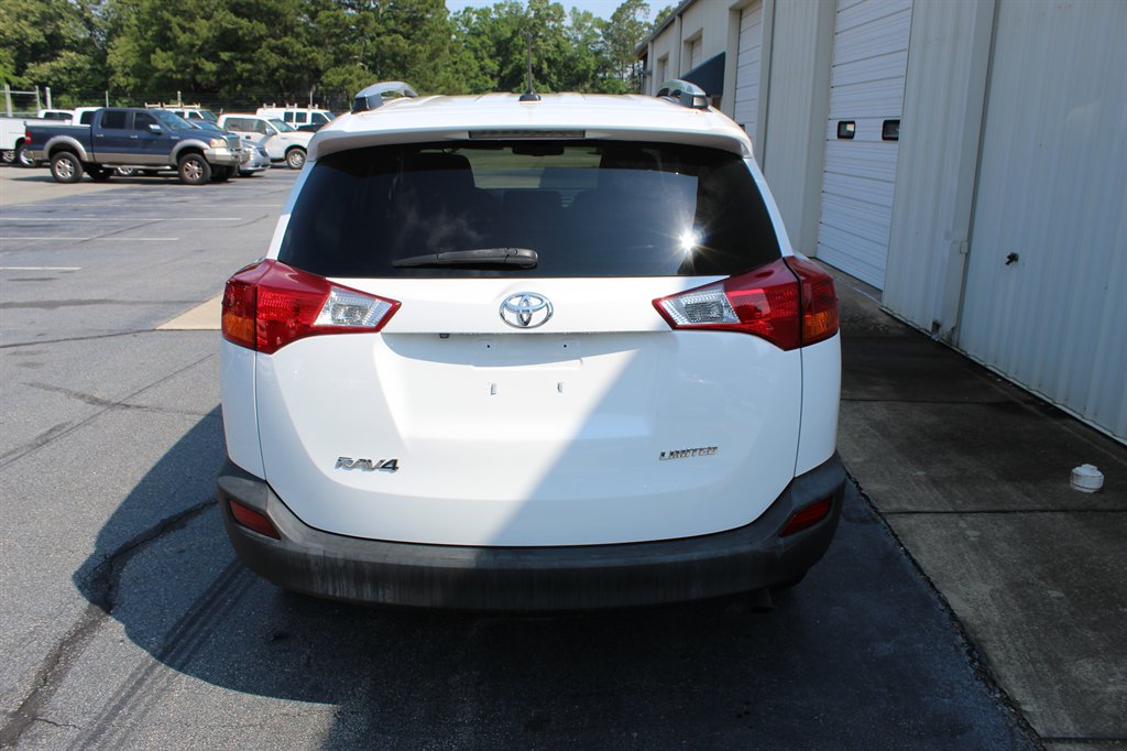 2014 Toyota RAV4 Limited photo