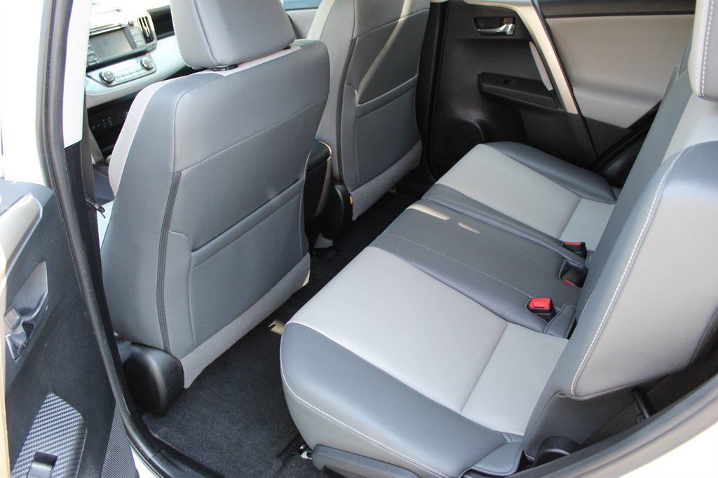 2014 Toyota RAV4 Limited photo