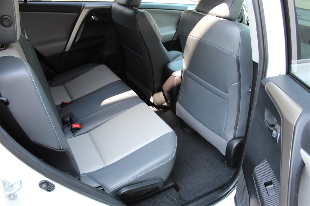 2014 Toyota RAV4 Limited photo