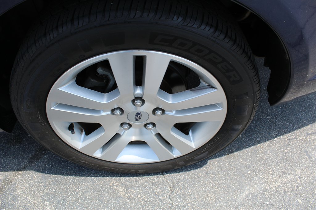 2007 Ford Fusion V6 SEL photo