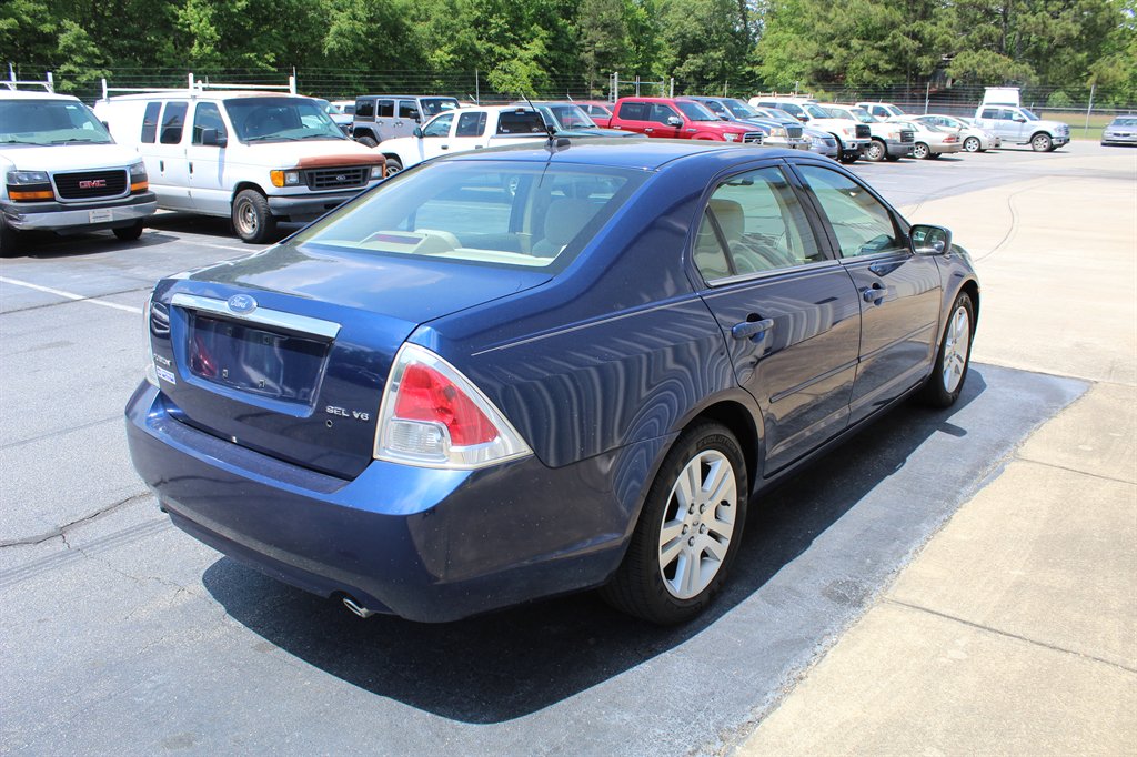 2007 Ford Fusion V6 SEL photo