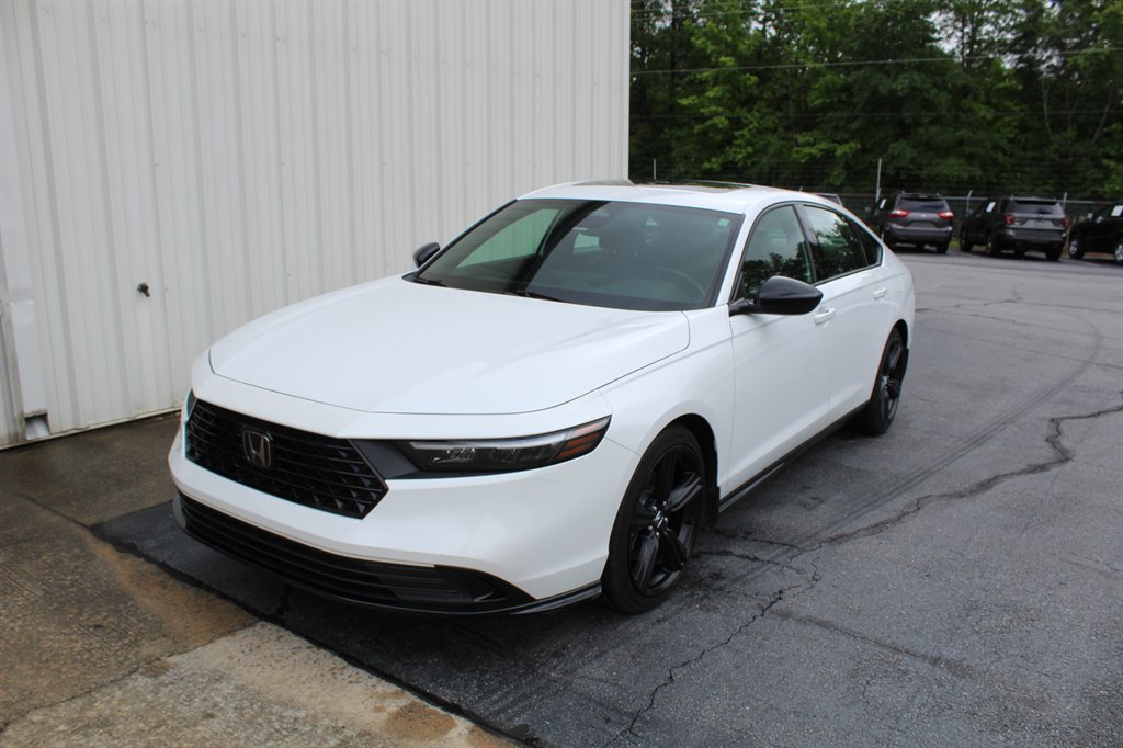 2023 Honda Accord Hybrid Sport-L photo