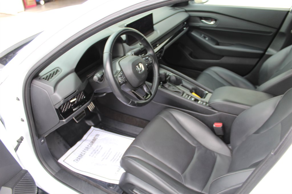 2023 Honda Accord Hybrid Sport-L photo