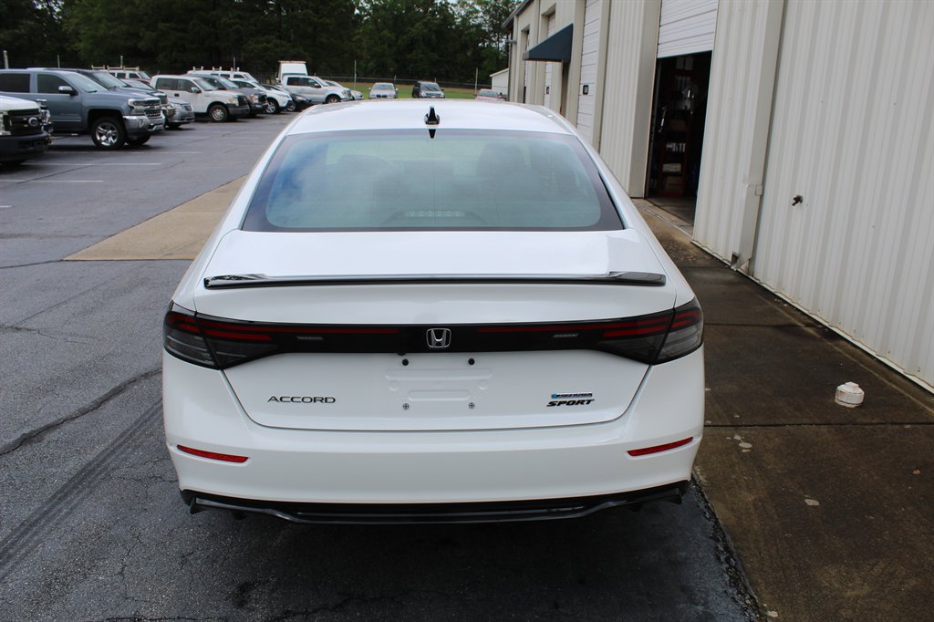2023 Honda Accord Hybrid Sport-L photo