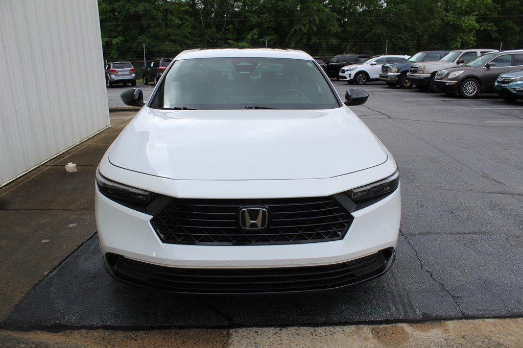 2023 Honda Accord Hybrid Sport-L photo