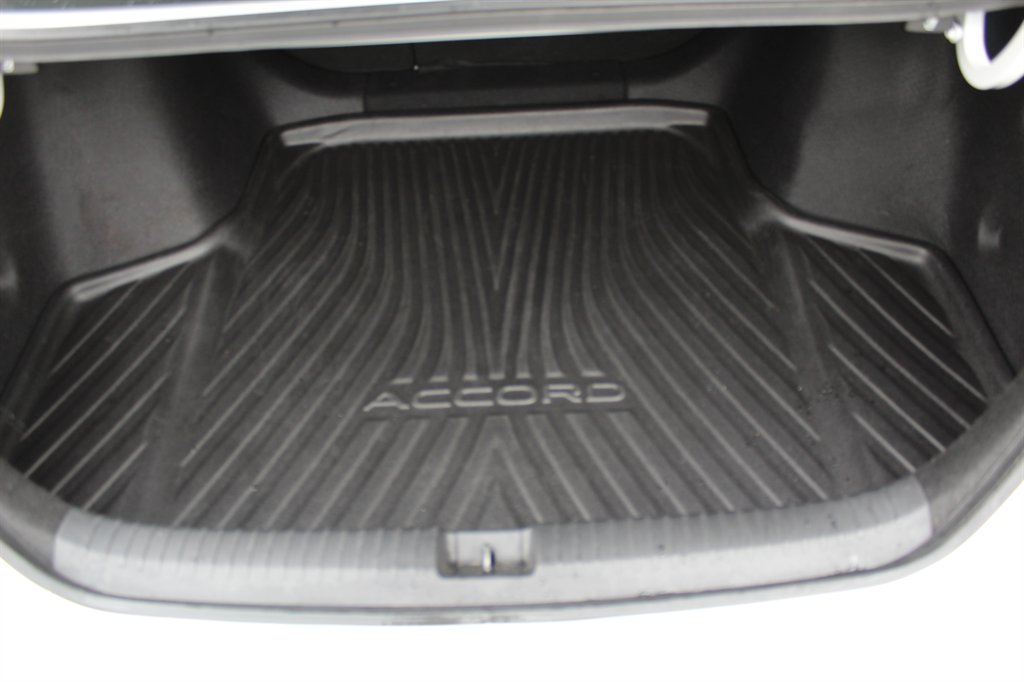 2023 Honda Accord Hybrid Sport-L photo