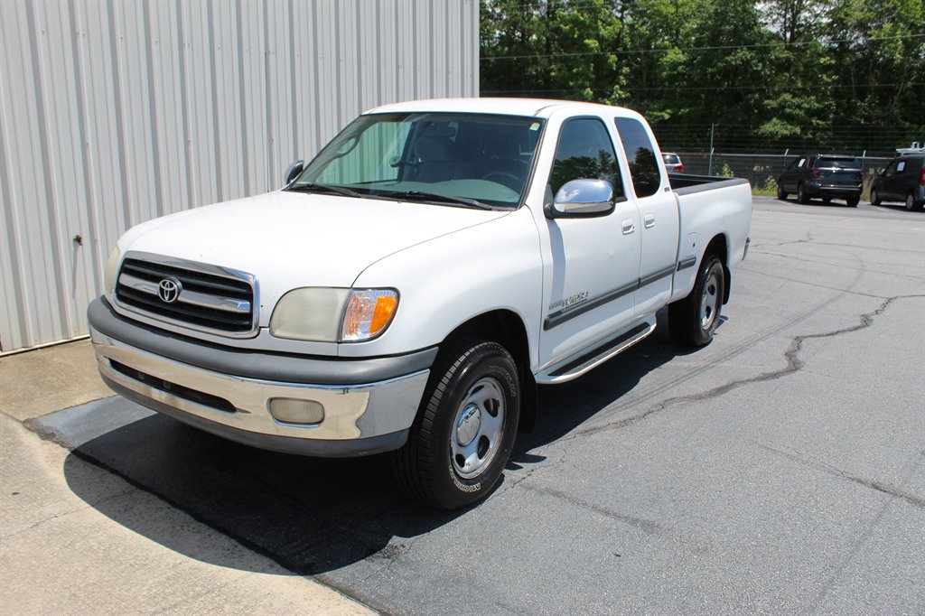 2000 Toyota Tundra SR5 photo